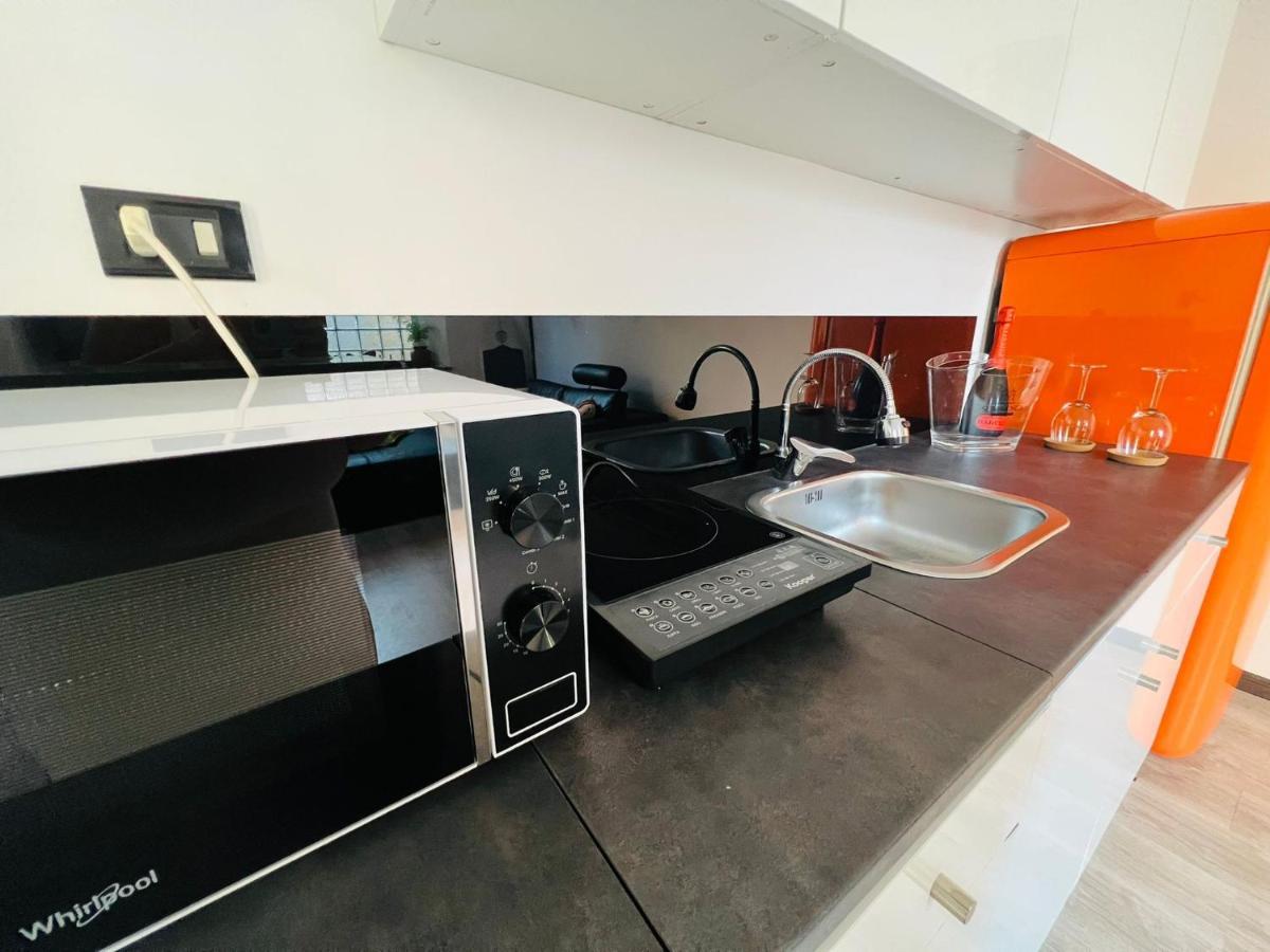 Surf House Apartment Lido di Ostia Luaran gambar