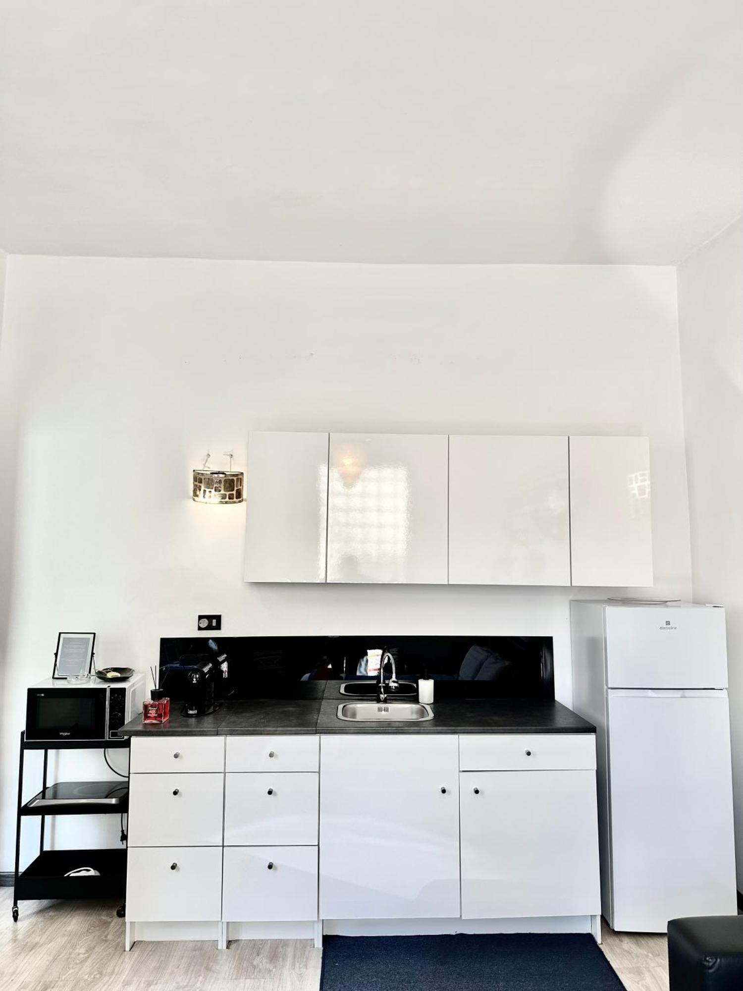 Surf House Apartment Lido di Ostia Luaran gambar